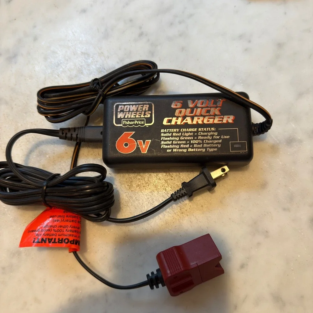 Fisher-Price Power Wheels 6‎ Volt Quick Charger Battery Charger